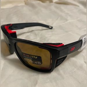 Julbo - Shield M Sunglasses